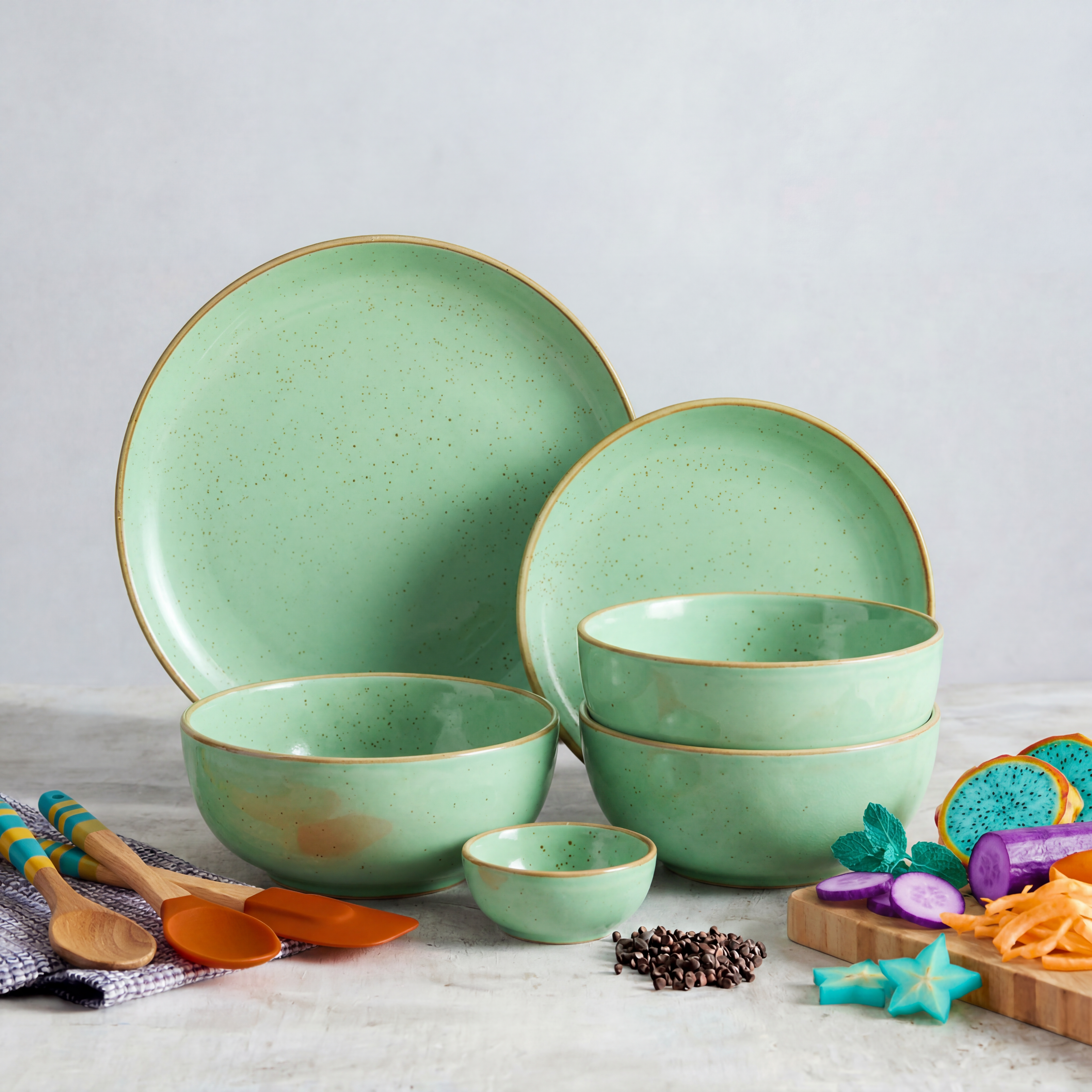 Sagecrest Dinner Set Main image